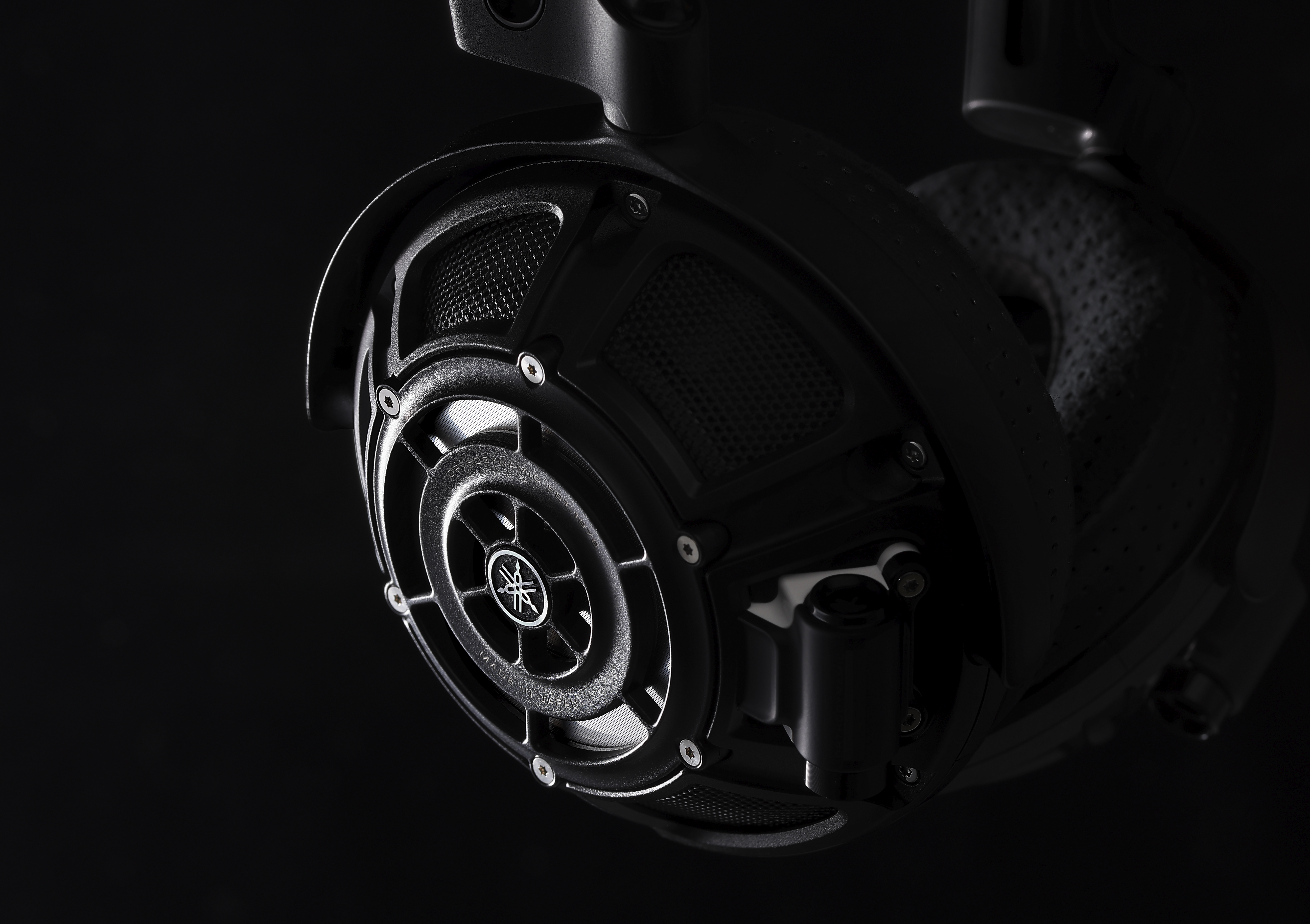 Yamaha YH-4000 Premium Open-Back Headphones - Image 7